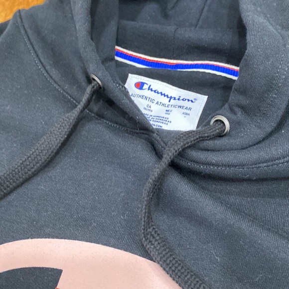 NWT. Champion women’s size 1X hoodie. - Picture 9 of 13